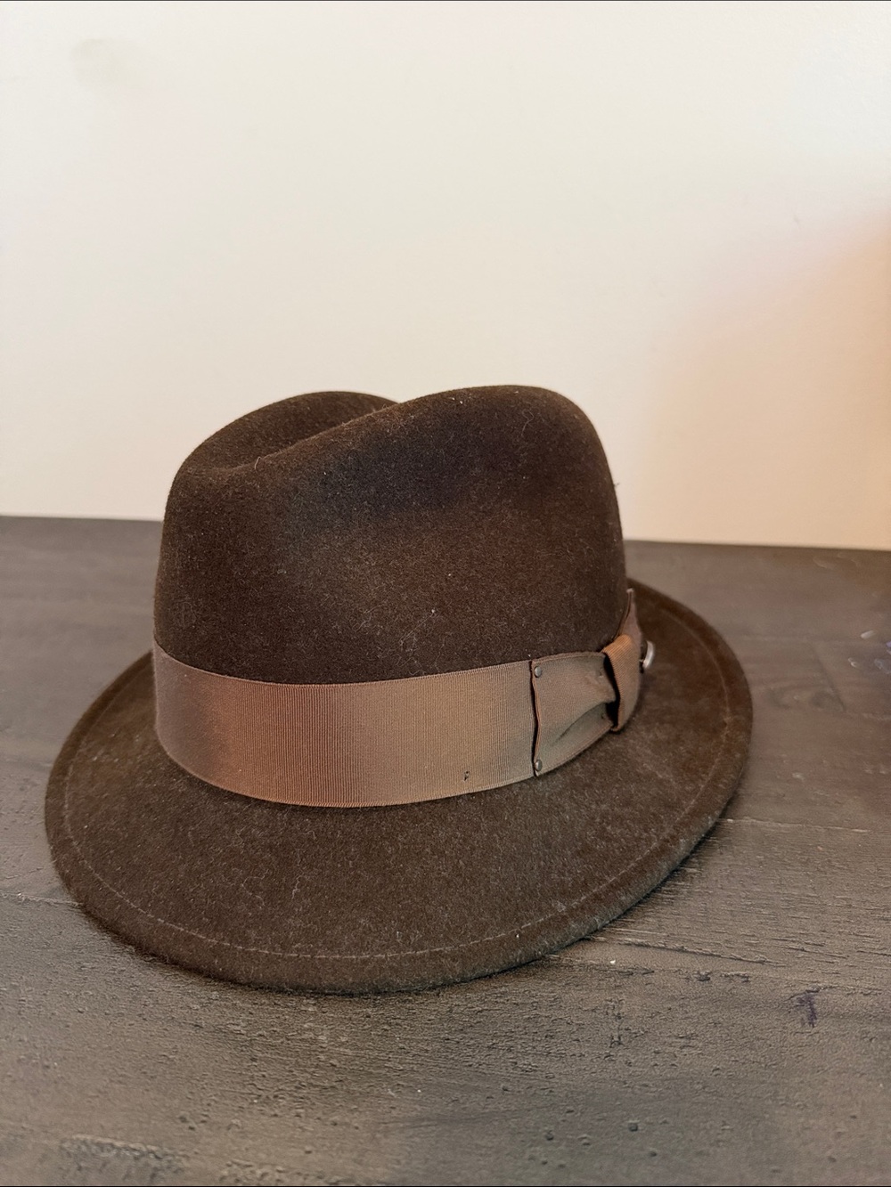 Baileys Hollywood Men's Classic Brown Wool Fedora Hat with Ribbon Band